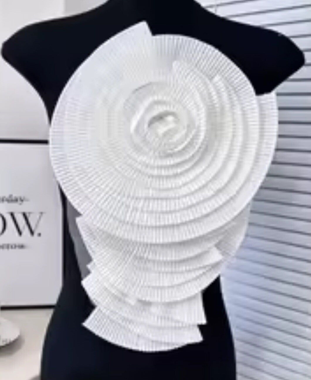 Elegant White Decorative Flower Accent – Made in Turkey