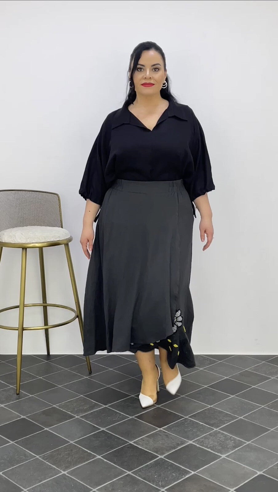 Darkwin Skirt Sz 20/2. Made In Turkey