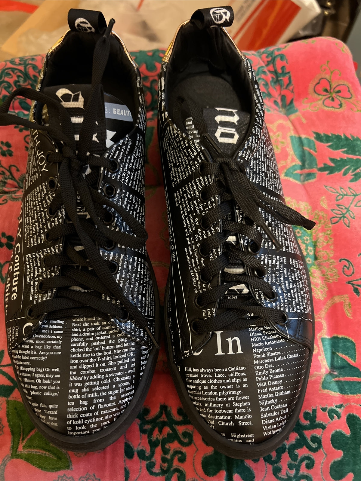 John Galliano Paris, Men’s Shoes Sz 40.