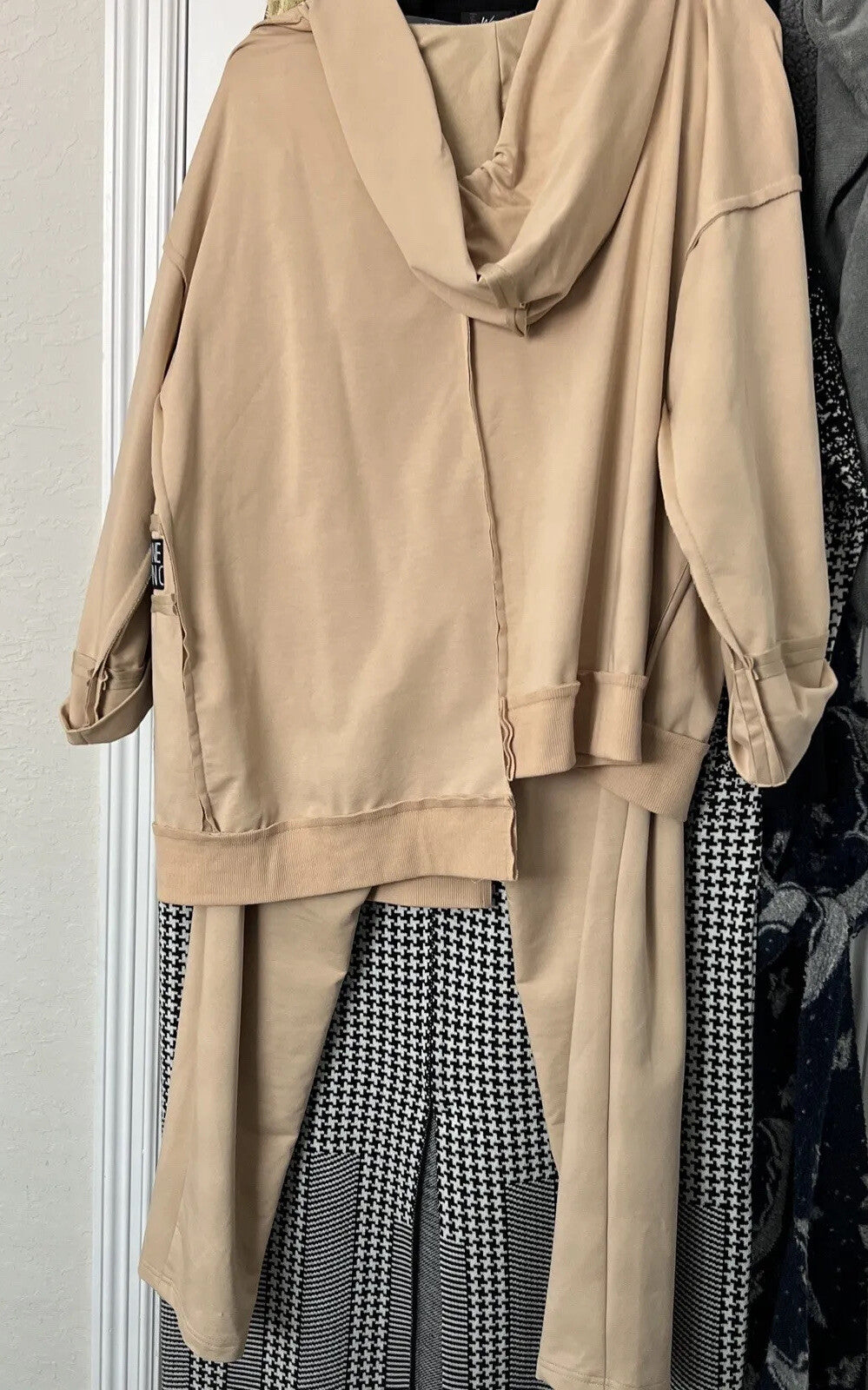 Barbara 2 Pcs Suit, Beige Hoodie & Pants “Never Mind”, Sz 20/3, Made In Poland