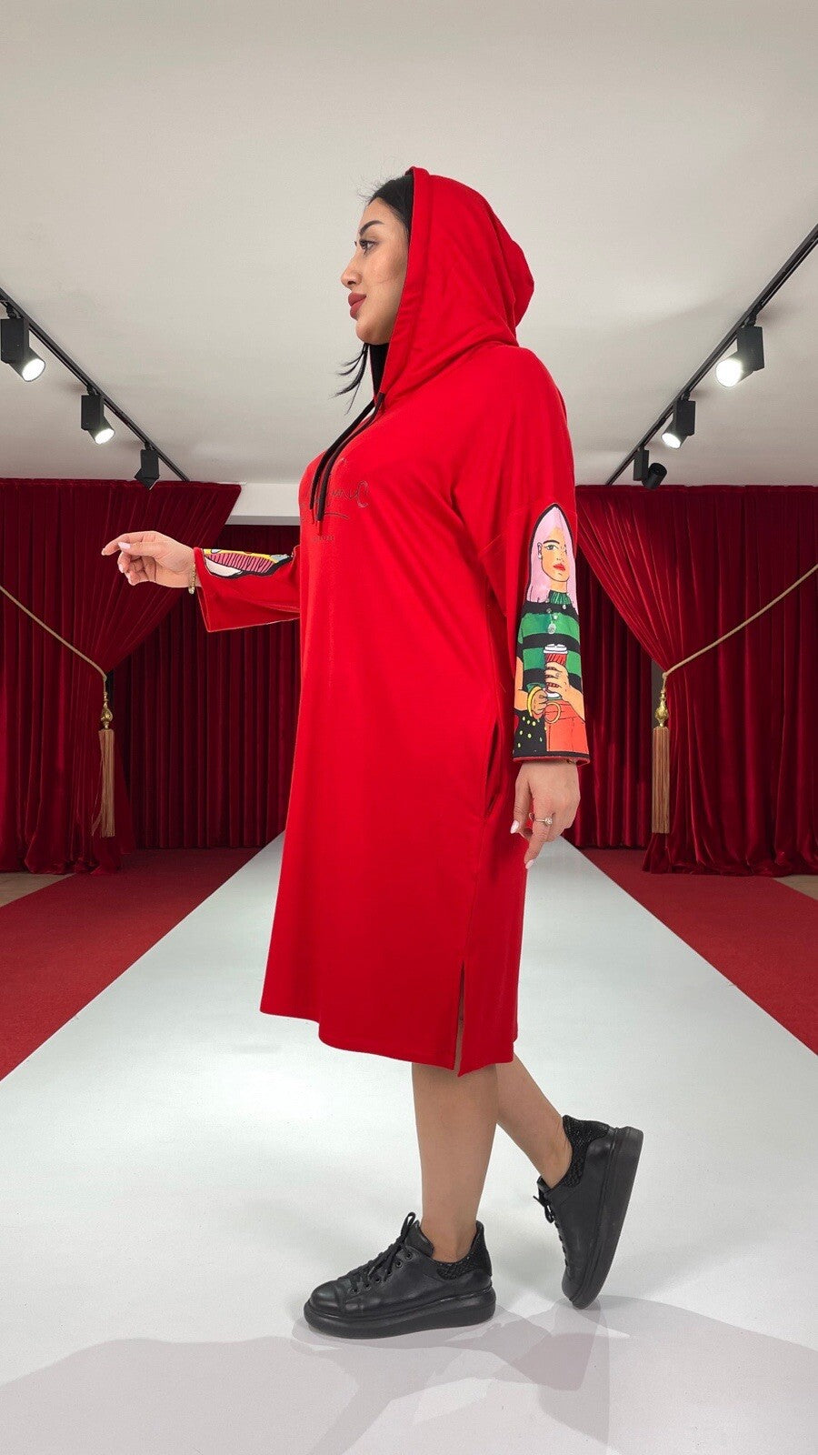 Darkwin Red Hoodie Dress Sz M/16 Streetwear Art Print Turkey