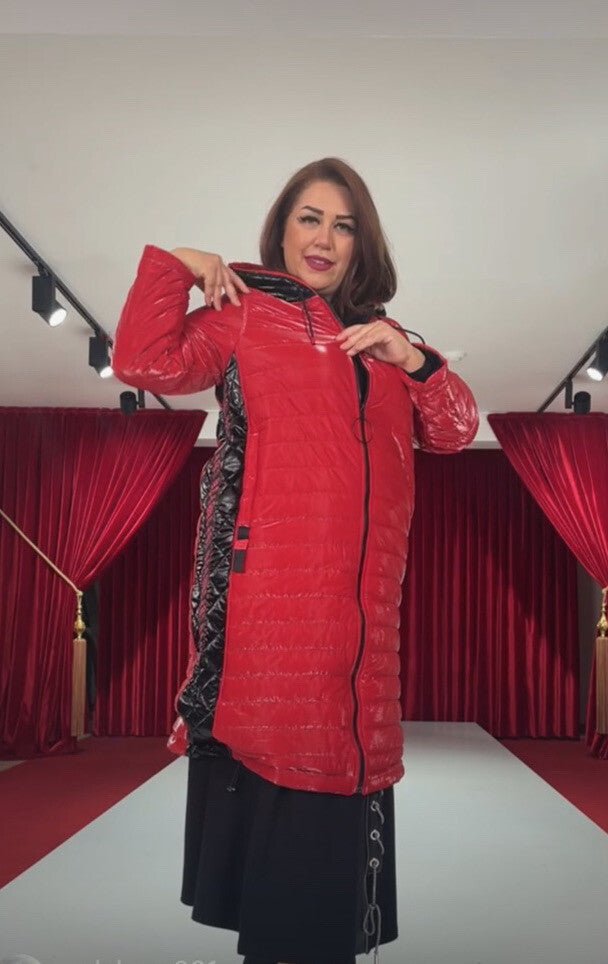 Sport Chic Red Quilted Coat with Hood Darkwin Sz 18/1 Turkey