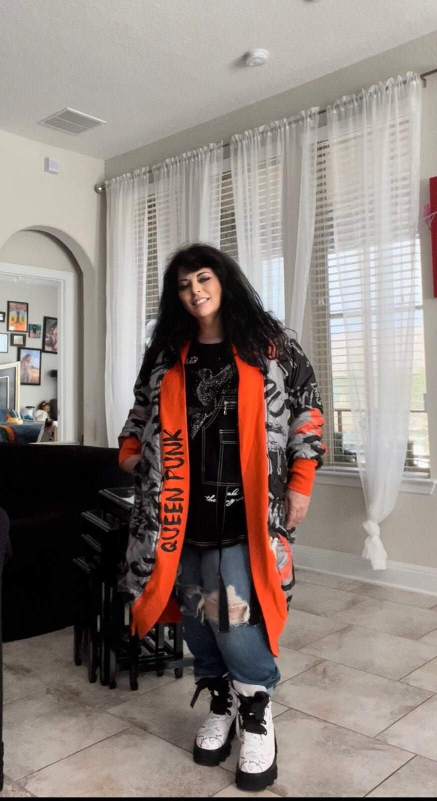 Edgy Punk Queen Coat XL Quilted Streetwear Made in Turkey