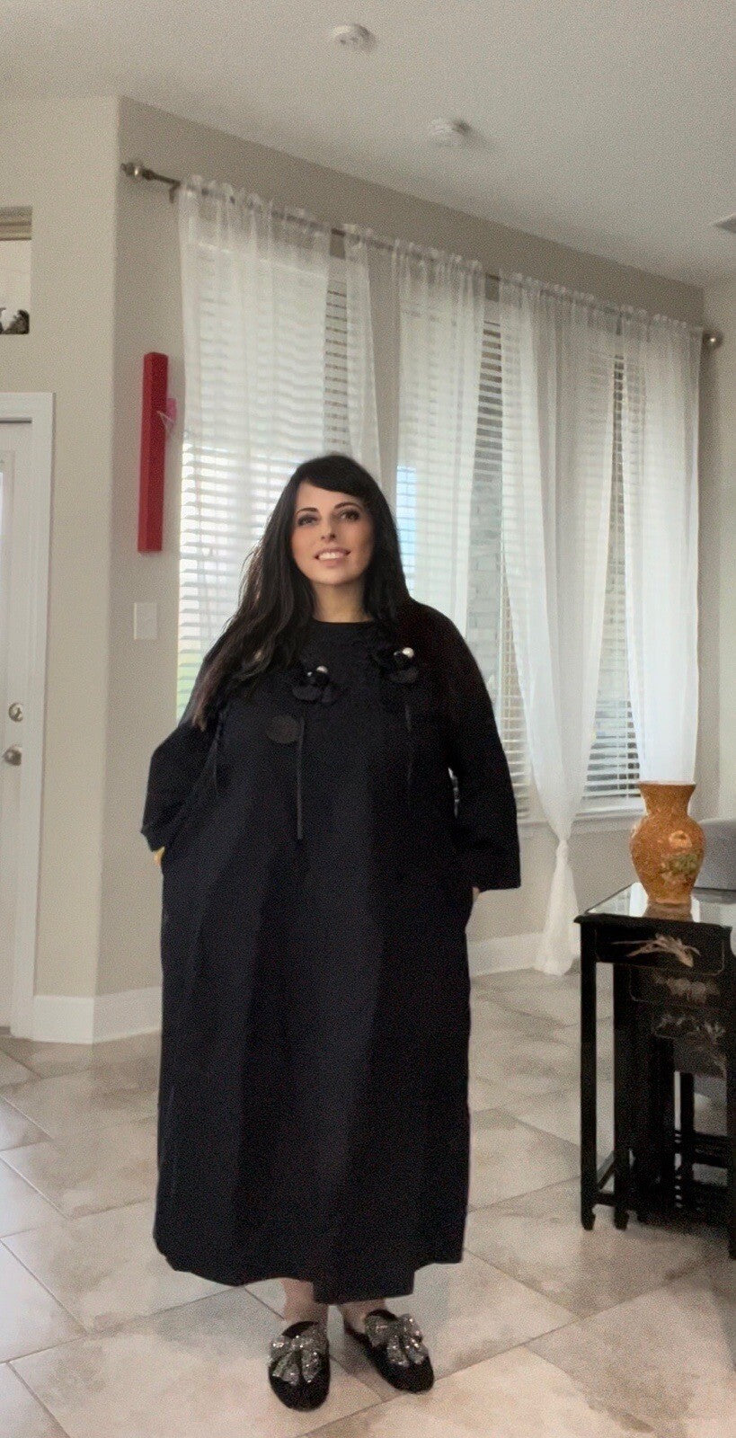 Chic MyLifess Black Dress w/ 3D Floral Appliqué, Sz 20/1 Plus Size