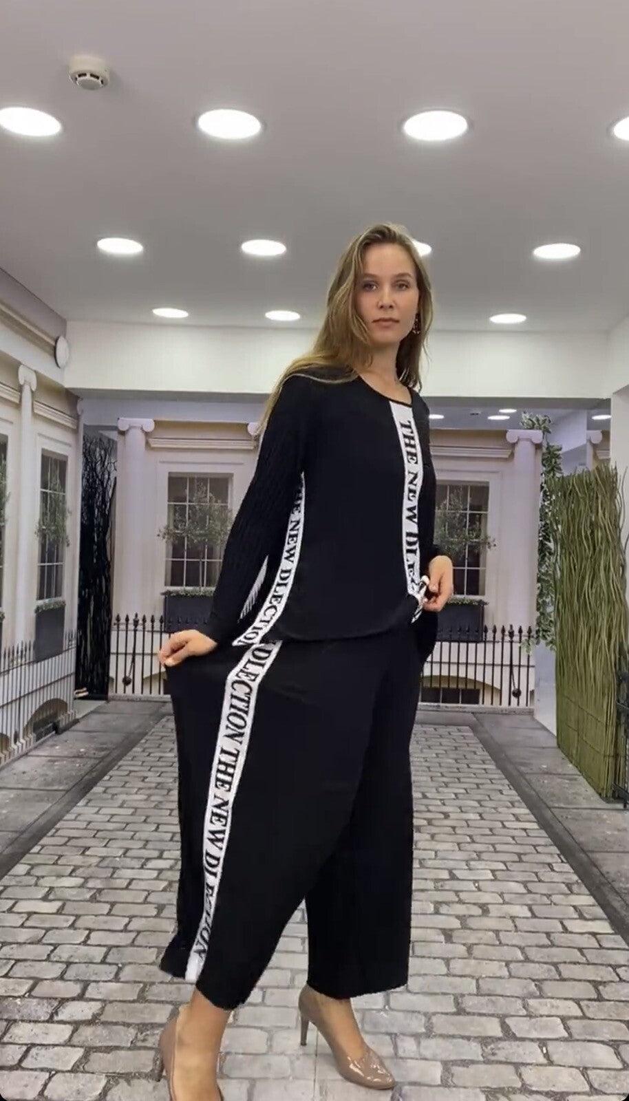 SALE!!!!!! Darkwin  2 Pcs Suit, Top And Pants Sz. 3XL Made In Turkey