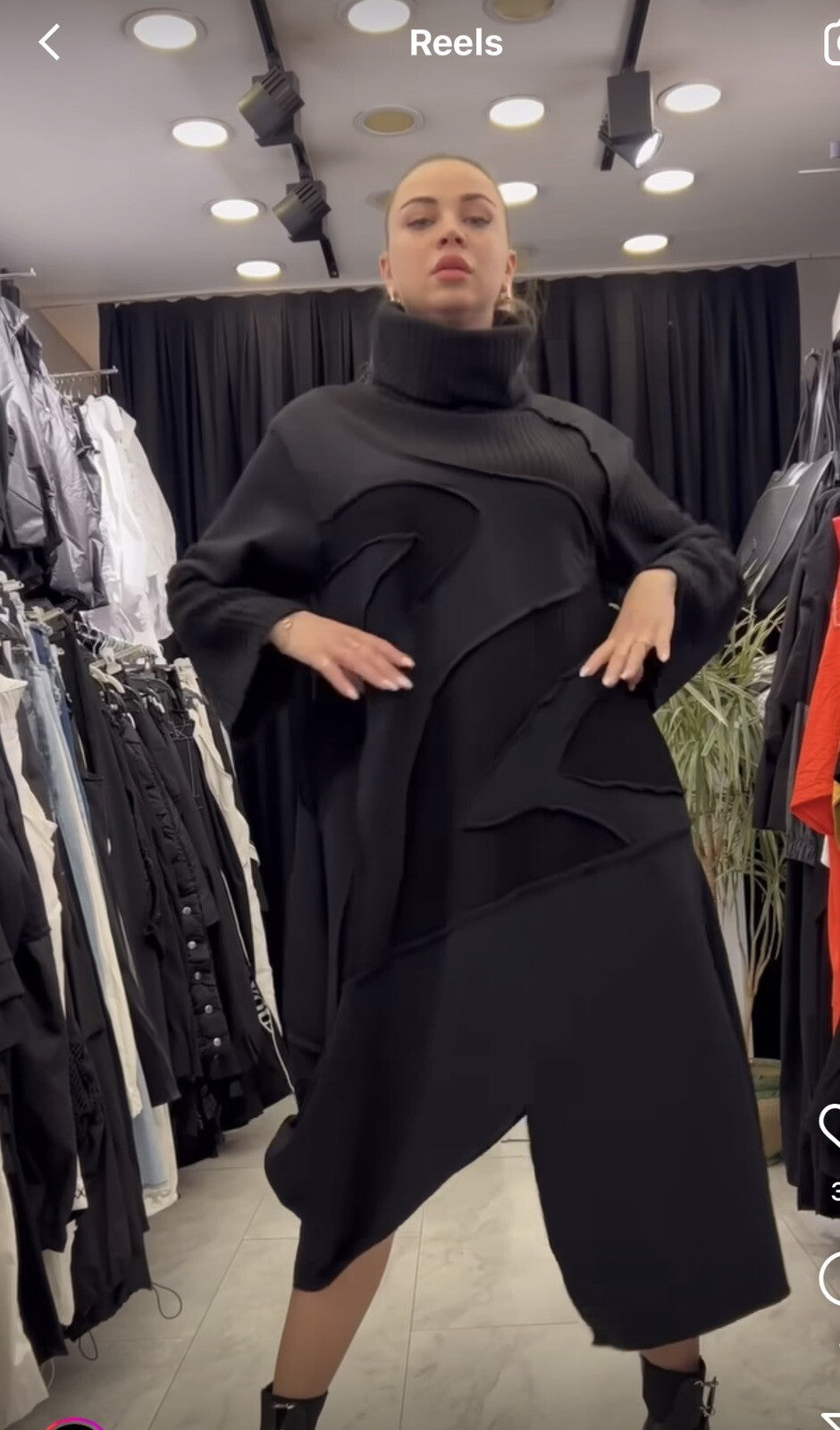 H4 Avant-Garde Oversized Dress, Sz 16/36 – Made in Turkey