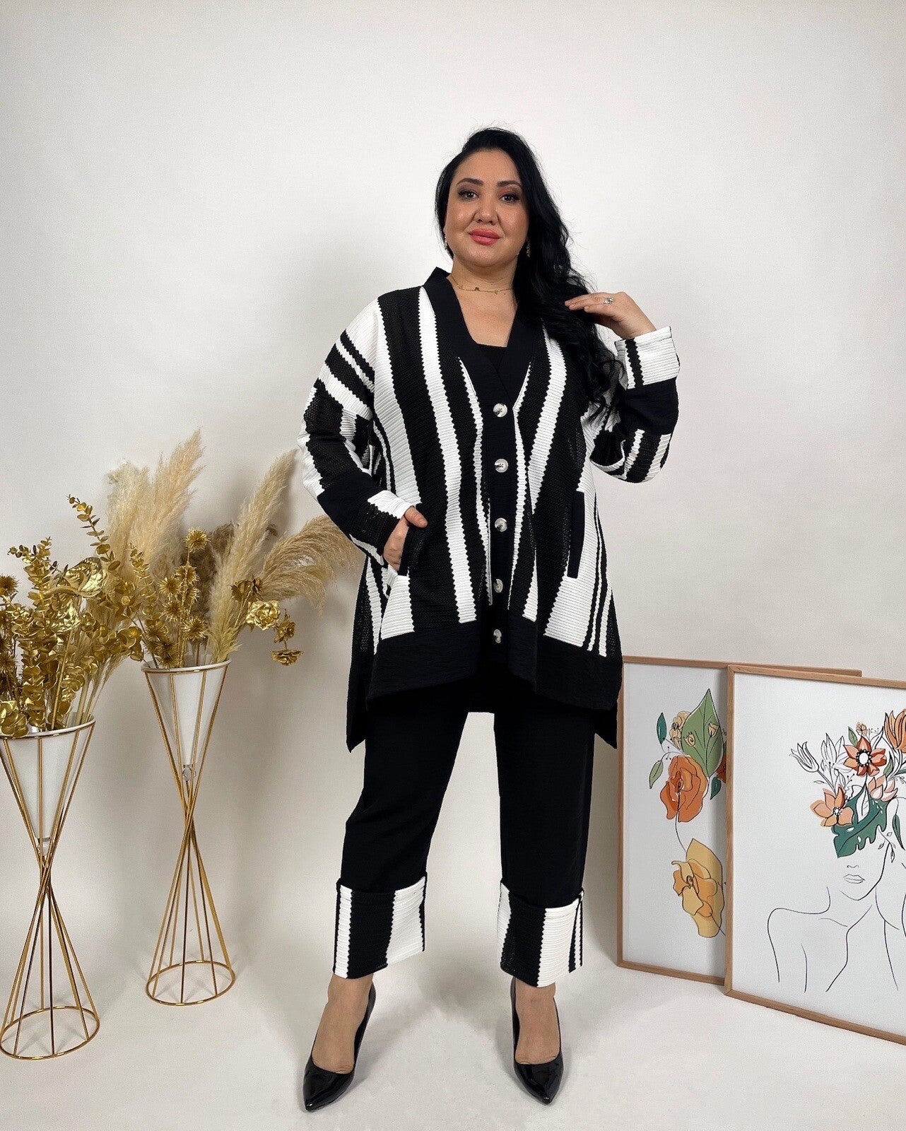 LaVelina 2 PCs Suit, Sz 18/48, Made In Turkey – Black & White Striped Set