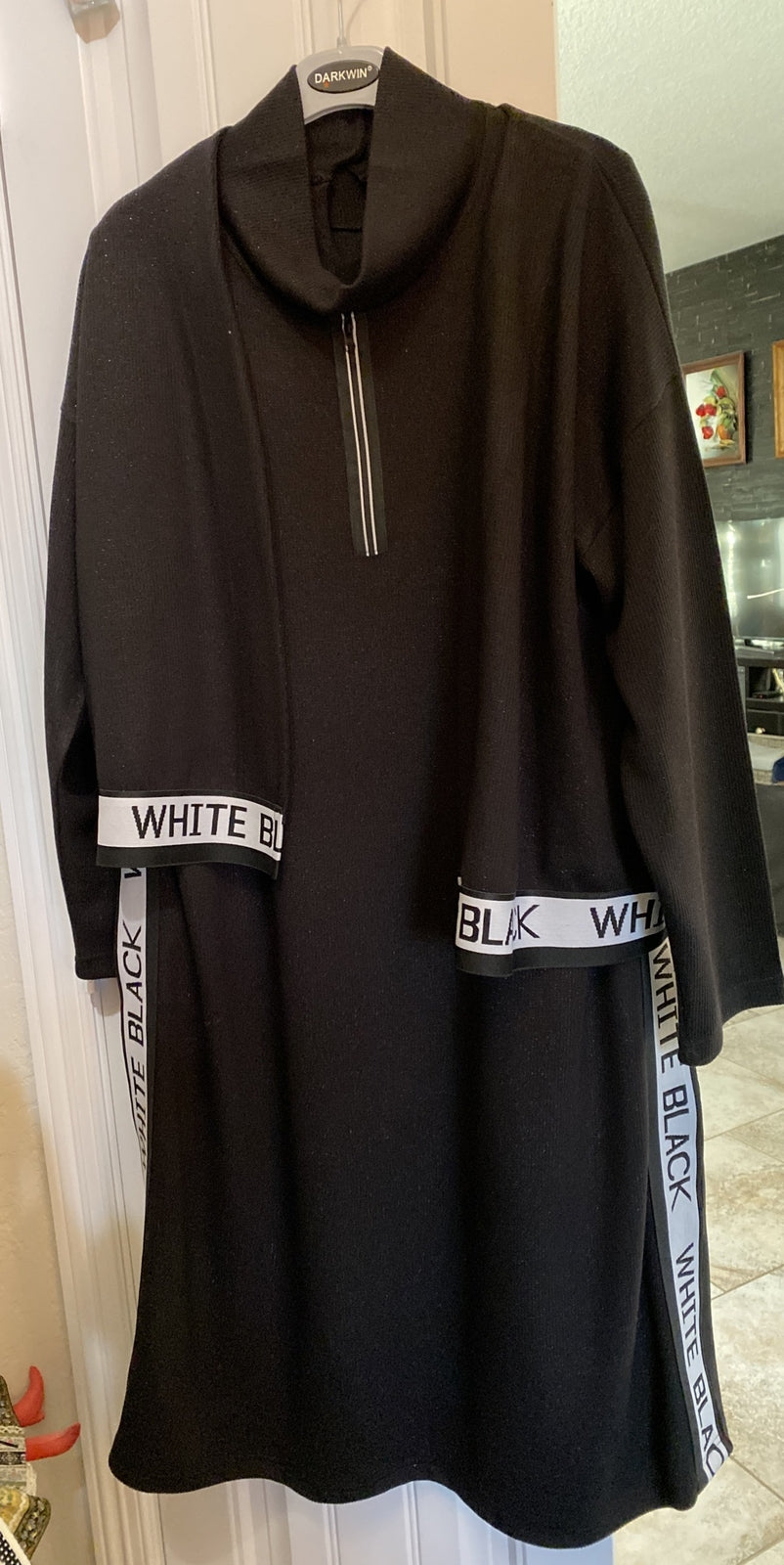 Darkwin 2 Pcs Suit, Black Dress & Jacket “White Black”, Sz 20/2, Made In Turkey