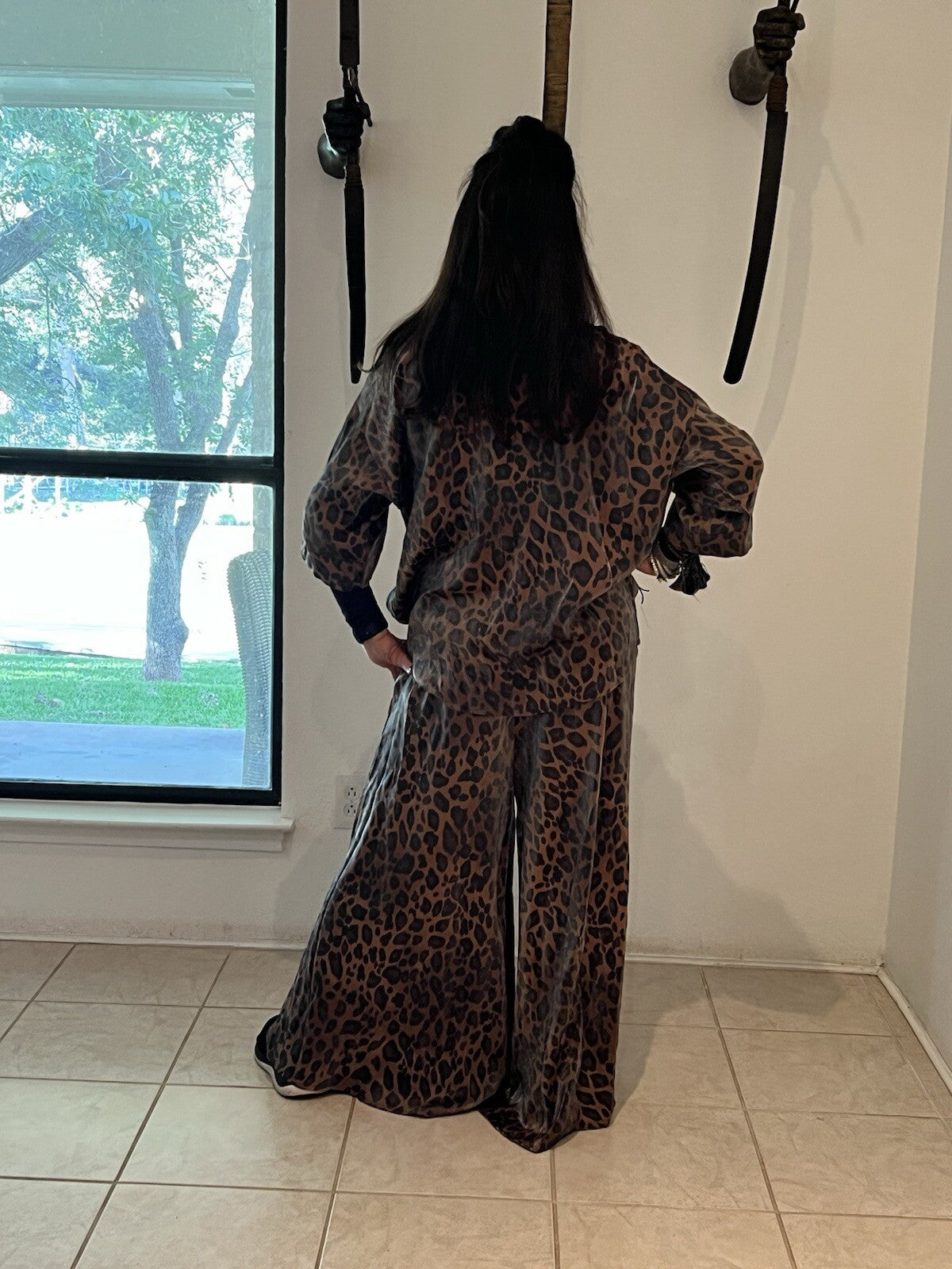 Darkwin 2-Piece Suit Sz 16/1 Made in Turkey Leopard Print Top & Pants