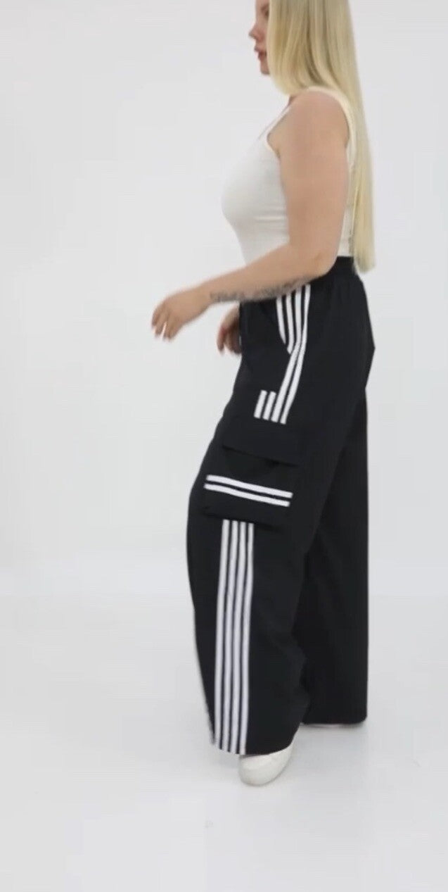Selly Black Wide Leg Pants w/ Stripes & Pocket, Sz 18/52, Made In Turkey