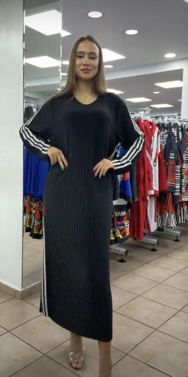 Darkwin Pleated Stripe Maxi Dress, Sz 3XL – Made in Turkey