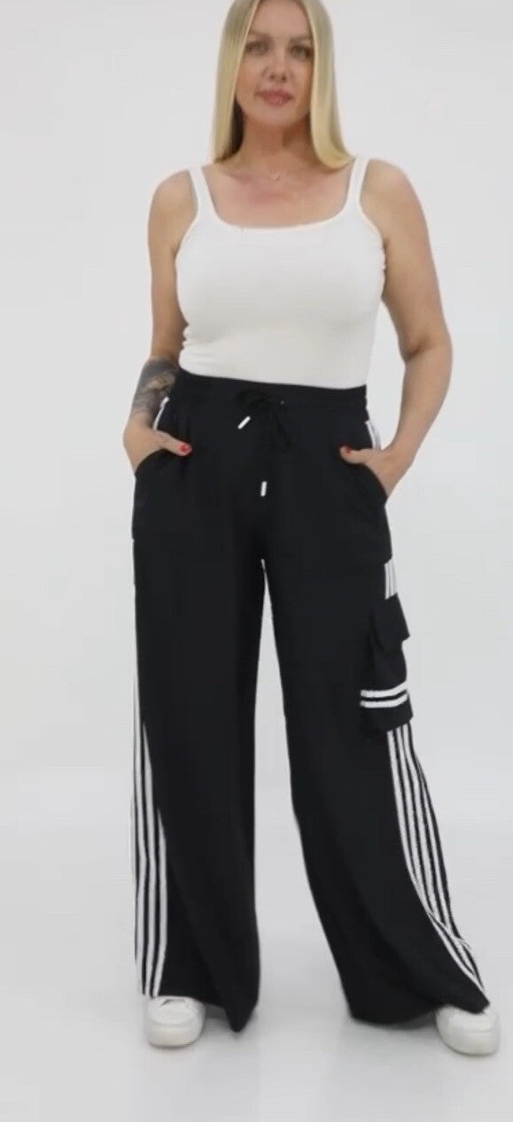 Selly Black Wide Leg Pants w/ Stripes & Pocket, Sz 18/52, Made In Turkey