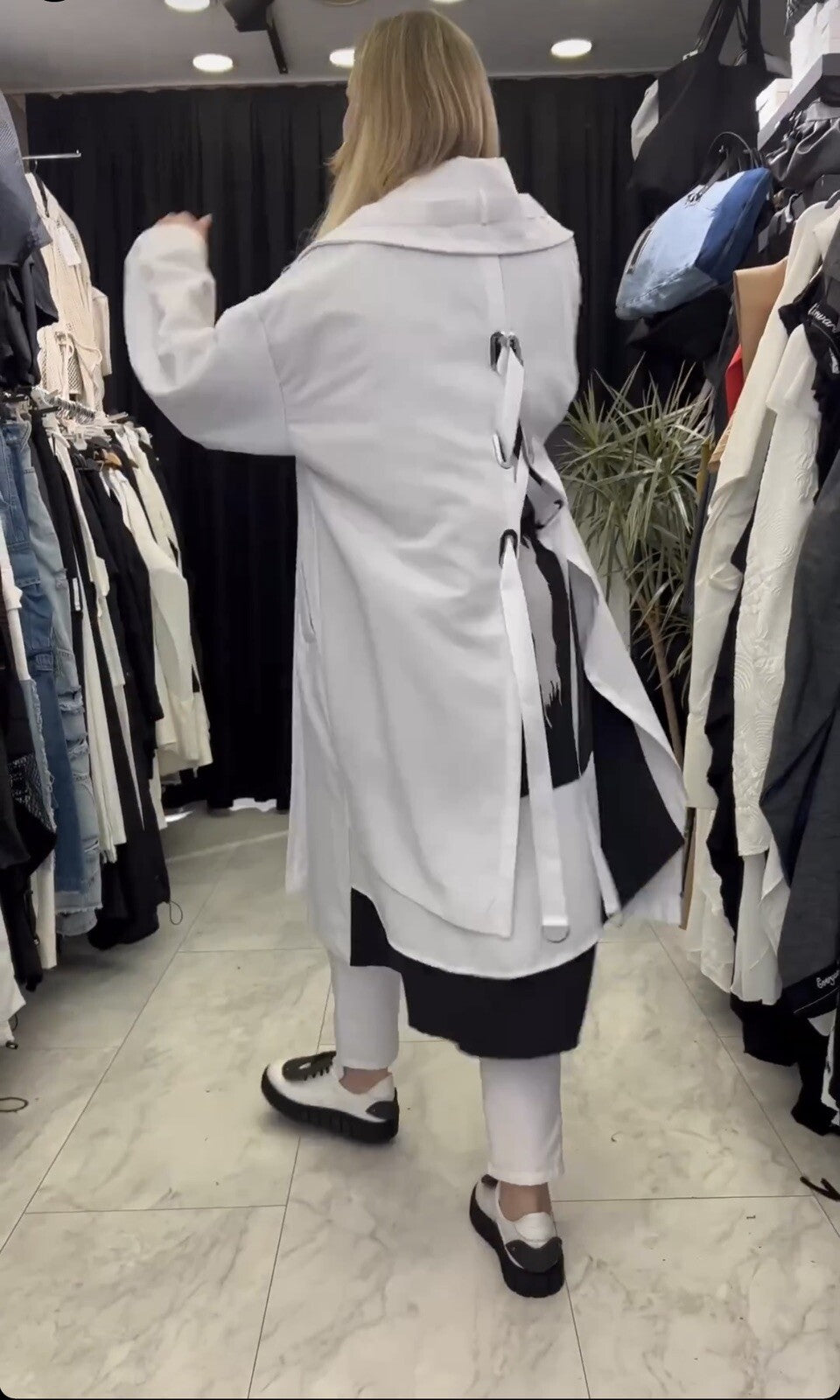 H4 Oversize Jacket Coat Sz 16/38 White Modern Streetwear Made in Turkey