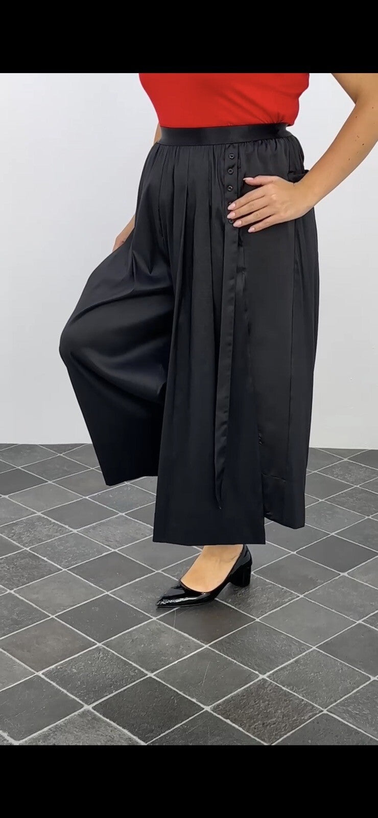 Darkwin Palazzo Pants Sz 18/1 Black Satin Wide Leg Made In Turkey