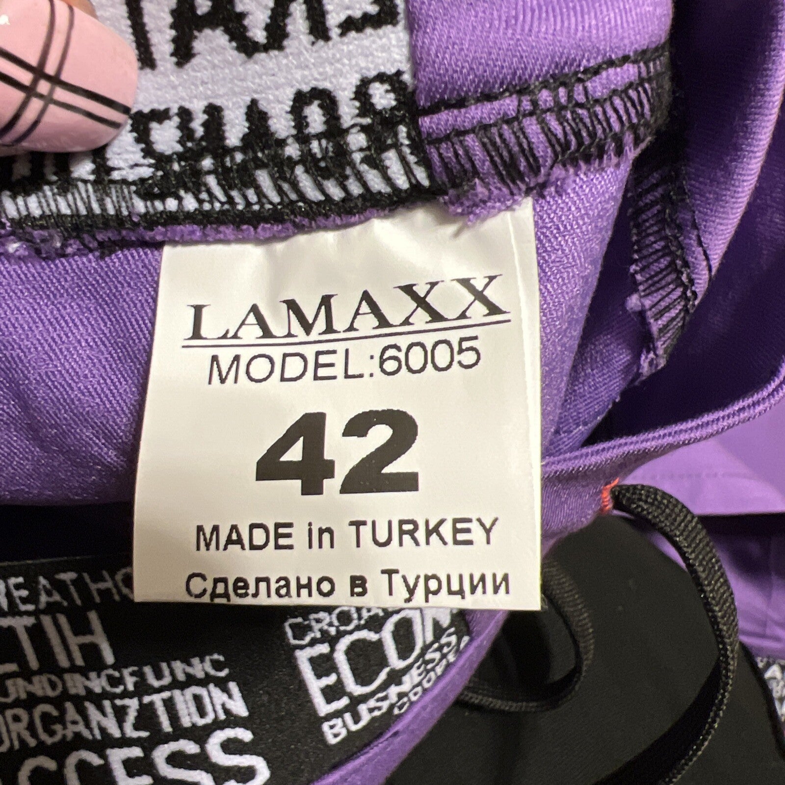 Lamaxx Purple Capri Pants Sz 8/42 Stretch Print Detail Made In Turkey