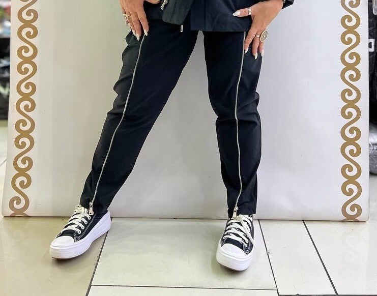 Selly Black Pants w/ Zippers Sz 22/54 Stretch Fit Made In Turkey