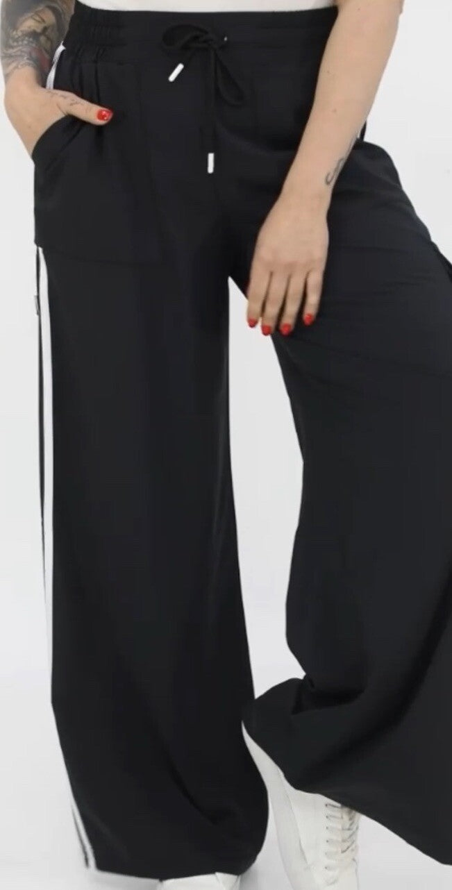Selly Black Wide Leg Pants w/ Stripes & Pocket, Sz 18/52, Made In Turkey