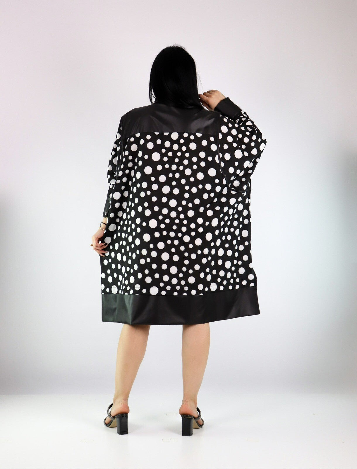 B-One Oversize Shirt, Sz 20-26/2. Made In Turkey