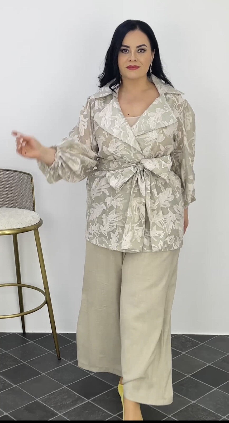 Darkwin 2 Pcs Suit, Belted Floral Top & Pants, Sz 20/2, Made In Turkey