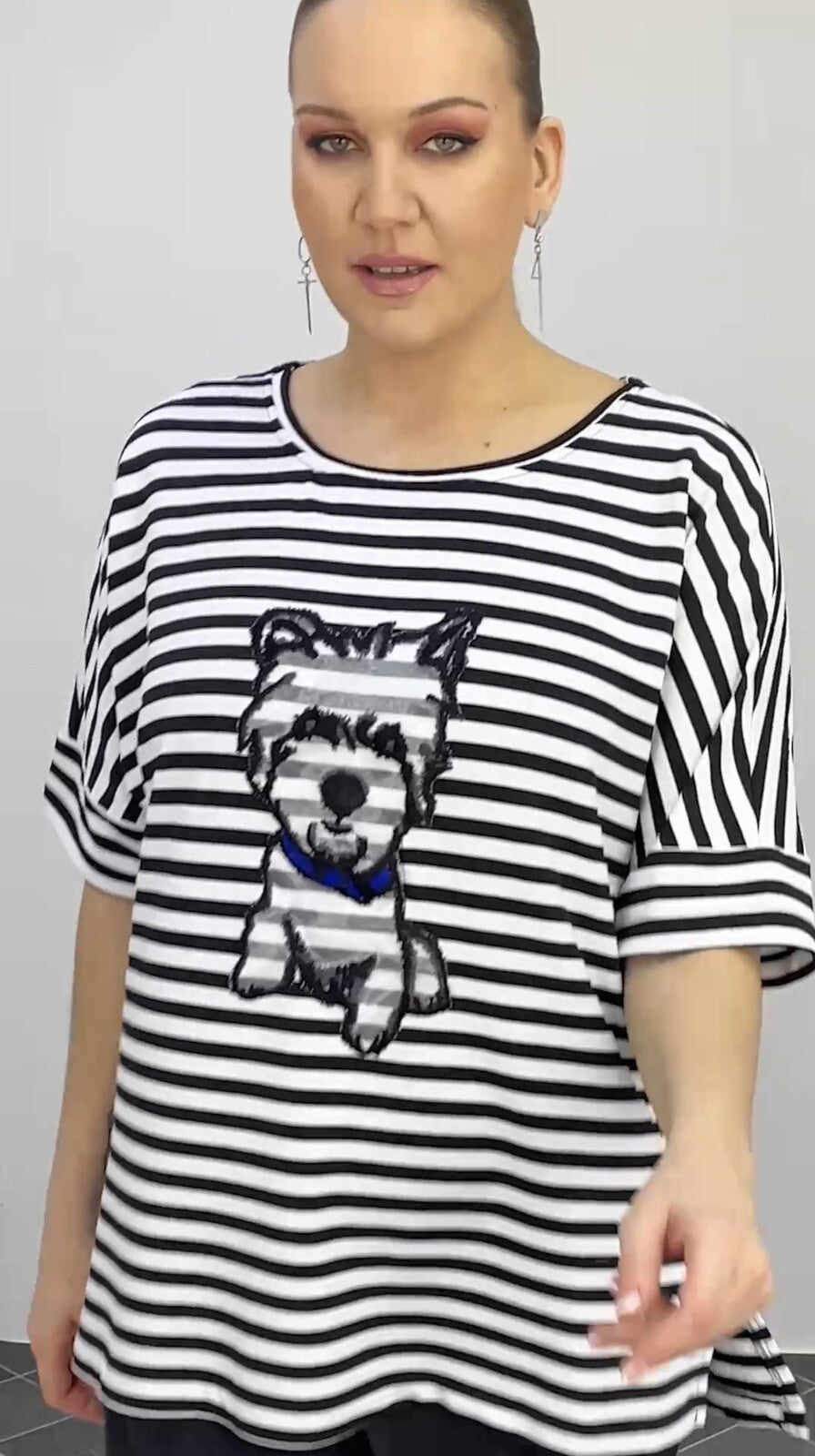 Darkwin Striped Dog Graphic Top Sz 22/2 Made In Turkey