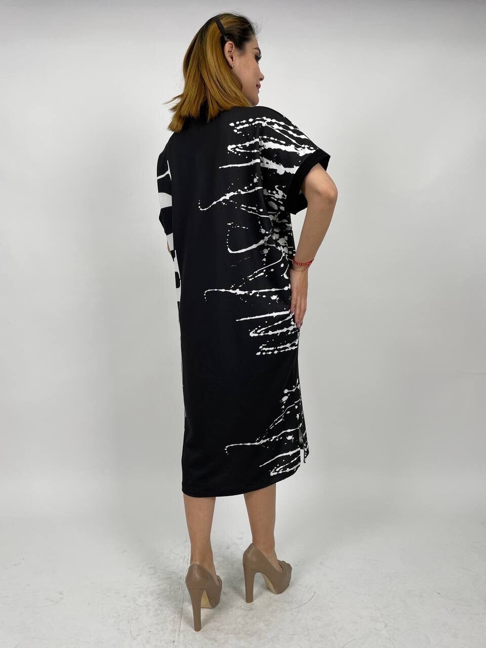 LaVelina “Who Are You” Rhinestone Dress Sz 20/52 Made In Turkey