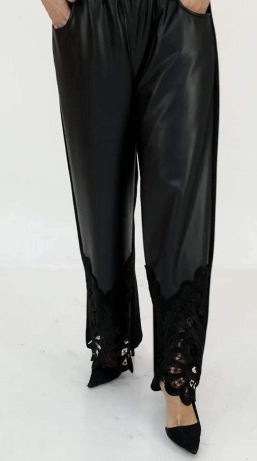 ✨ Divas Eco Leather Pants w/ Lace Hem Sz 20/2 Plus Made In Turkey