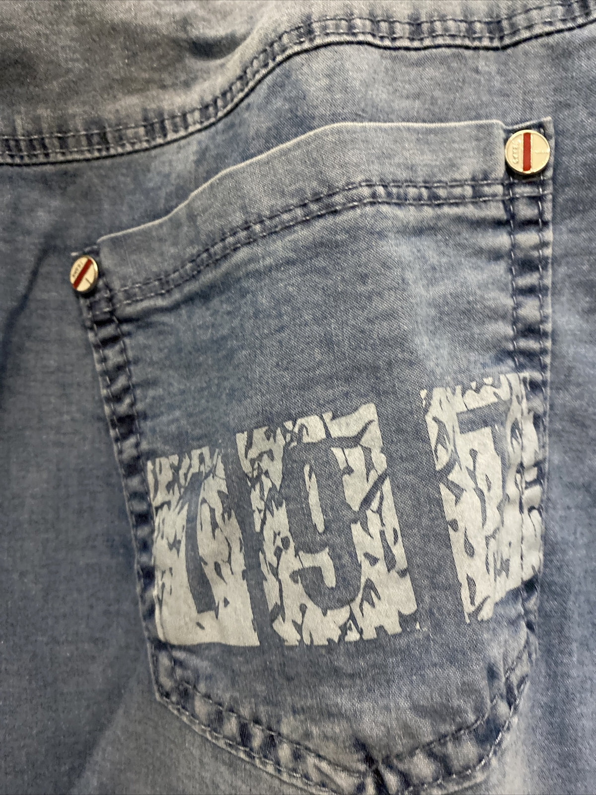SALE!!!!!    Sgossi Summer Jean Skirt sz 50 (14). Made in Turkey