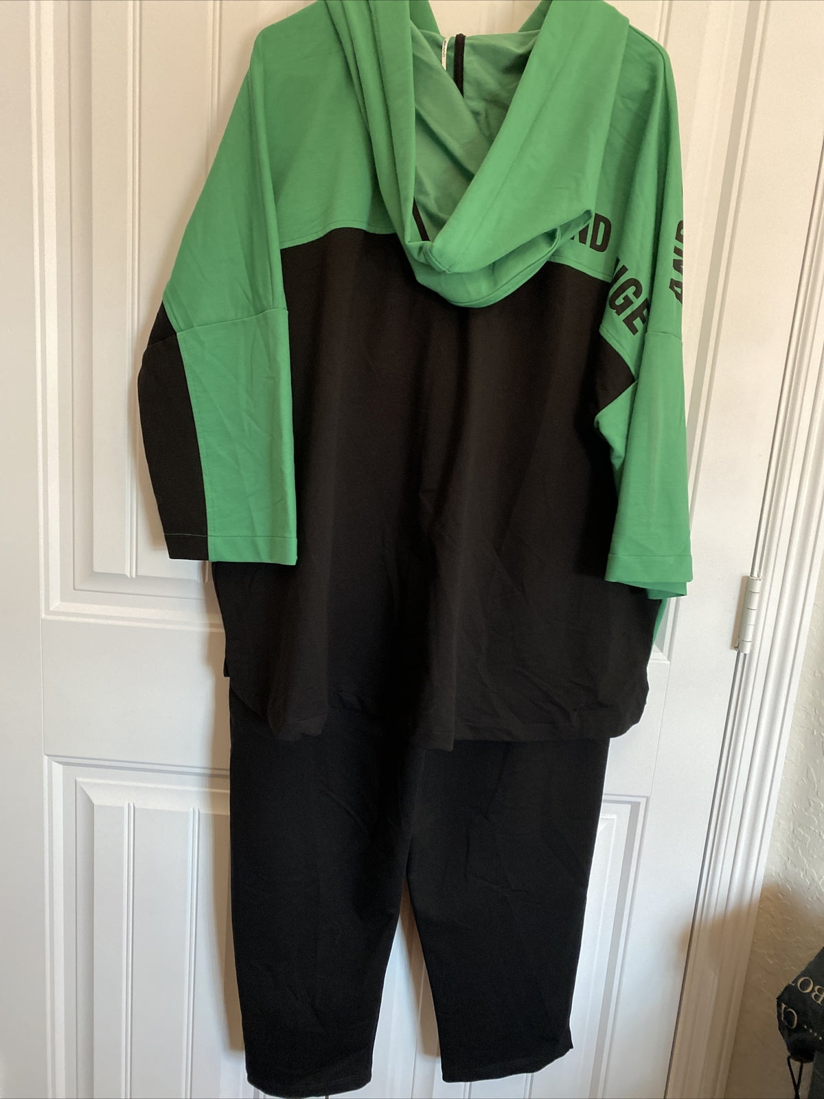 Darkwin Sport/Leisure 2 Pcs Suit, Green & Black, Sz 1, Made In Turkey