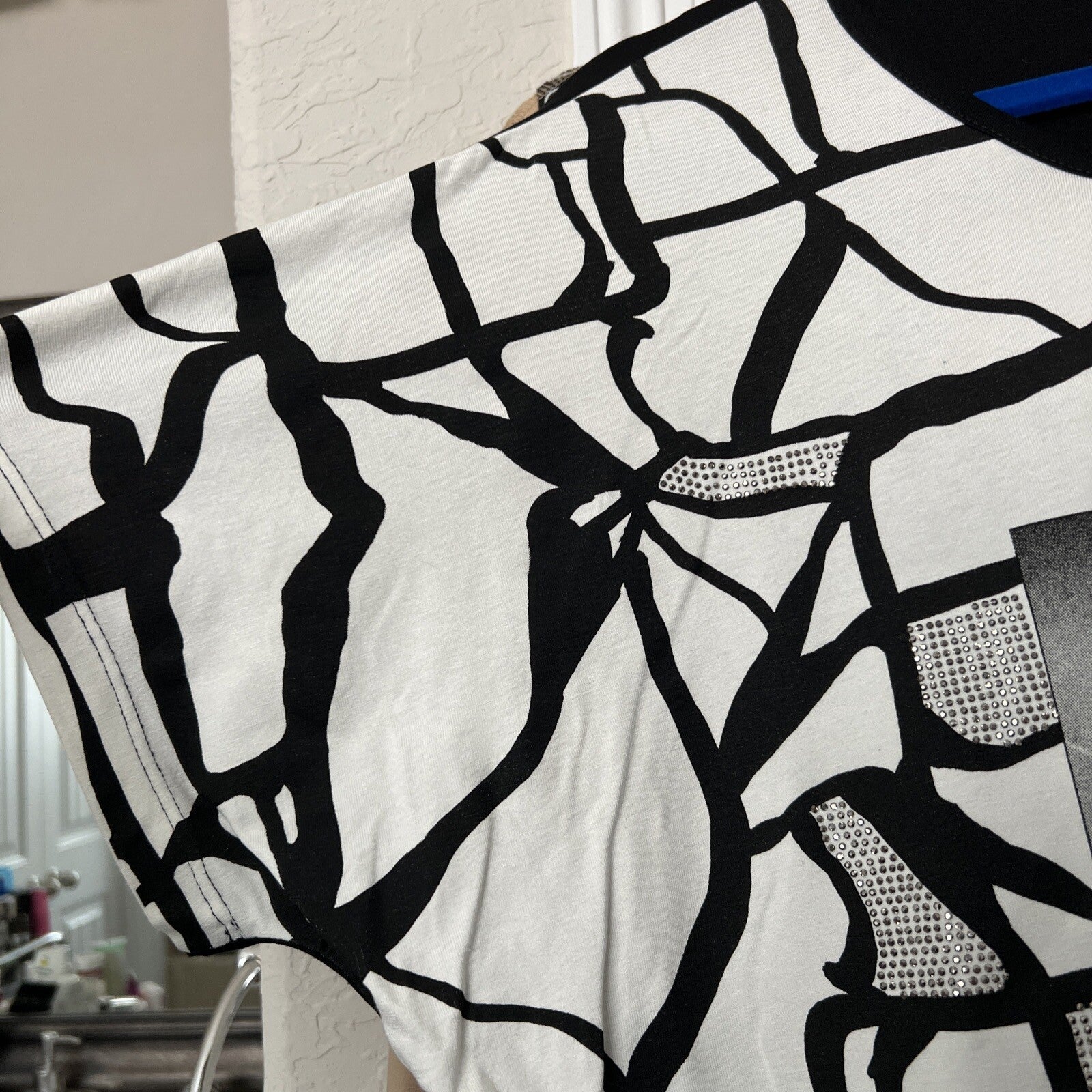 Darkwin Cat Graphic Black White Top Sz 18/3 Made In Turkey