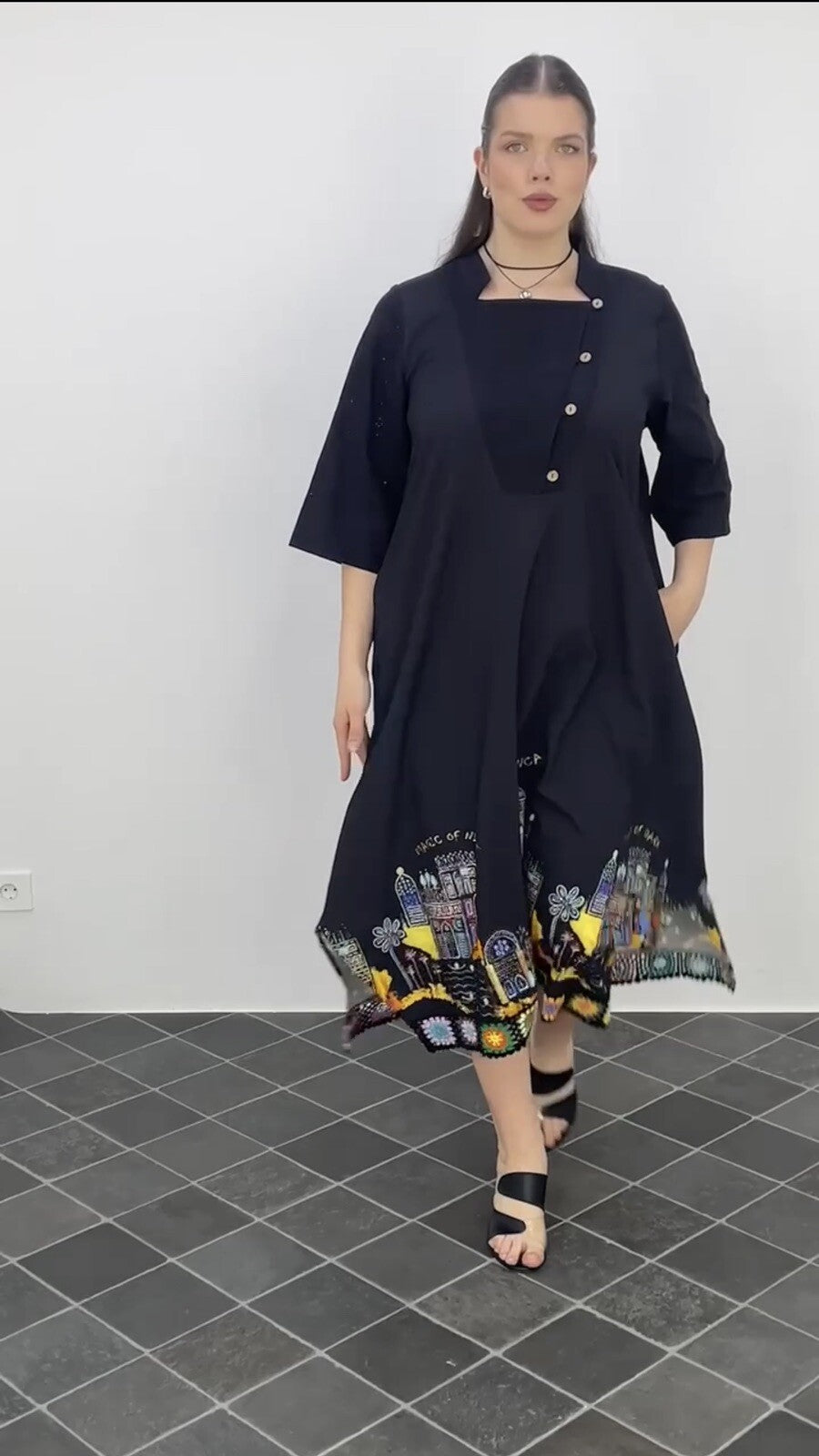 Darkwin Artistic Oversized Dress Sz 20/2 Black Cityscape Print Turkey