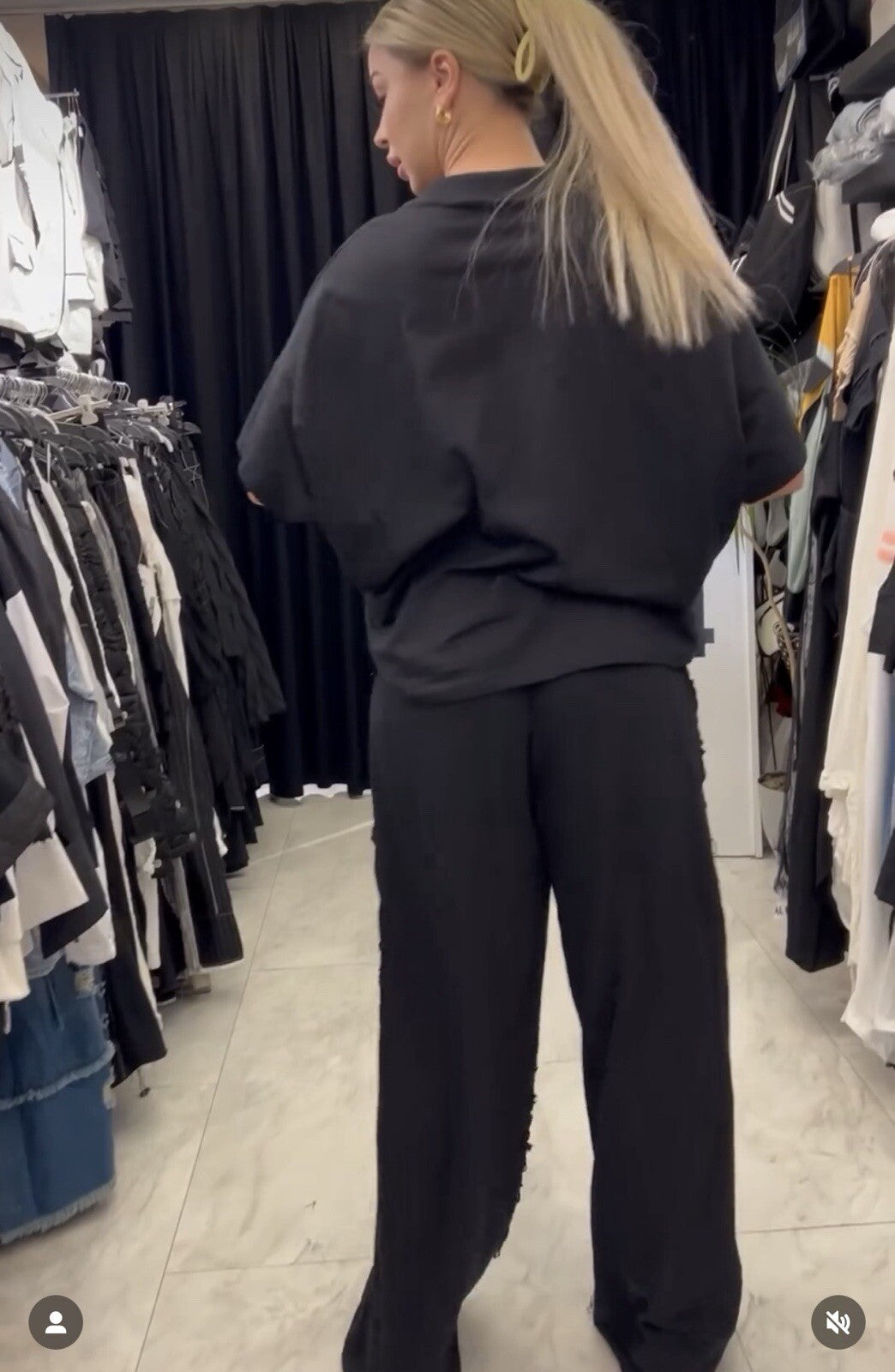 H4 Women’s 2-Piece Suit Sz 8/36 Made in Turkey Black X Graphic Top & Pants