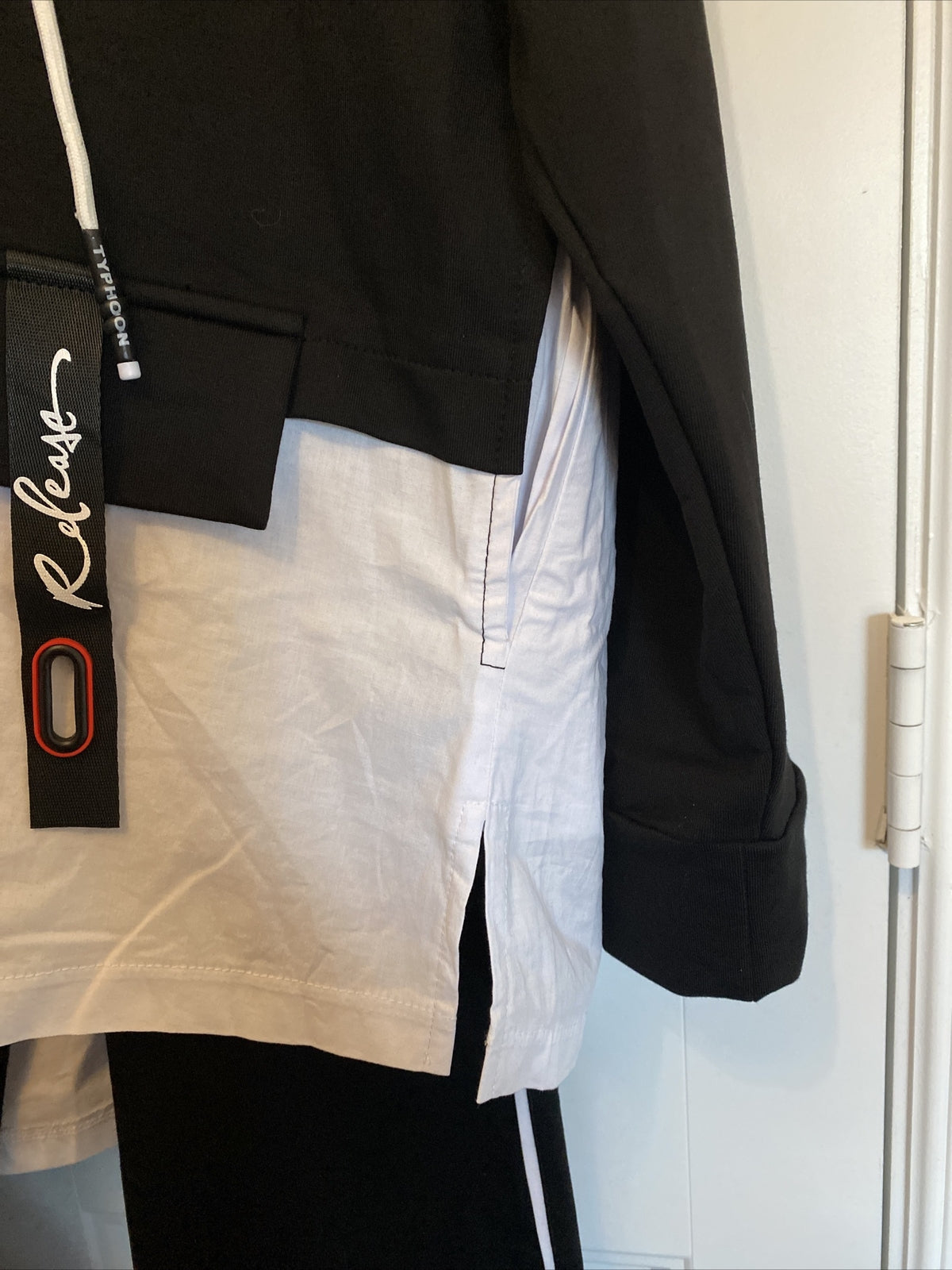 Darkwin Black & White Sporty 2 Pcs Suit, Sz 20. Made in Turkey