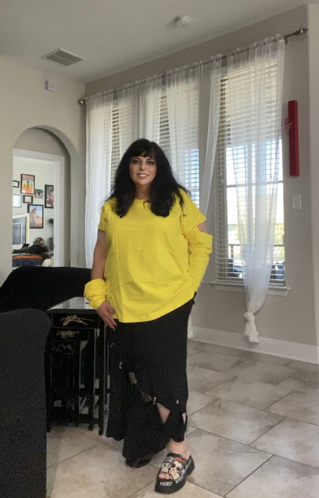 Divas Planet Yellow Cutout Shoulder Top Sz 3XL/3 Made In Turkey