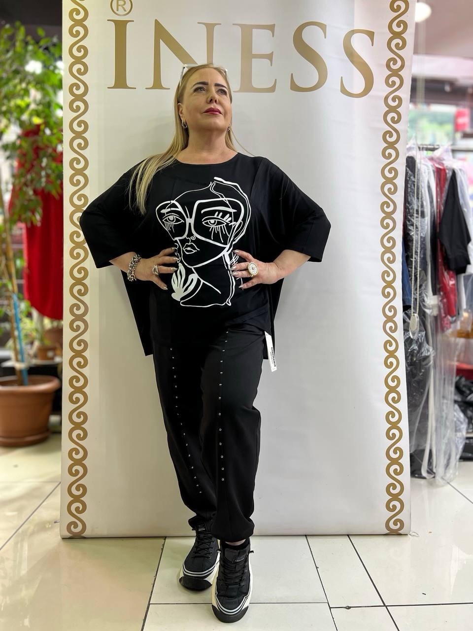 Rozzer Oversized Top Sz 22-24/3 | Made in Turkey Casual Graphic Tee
