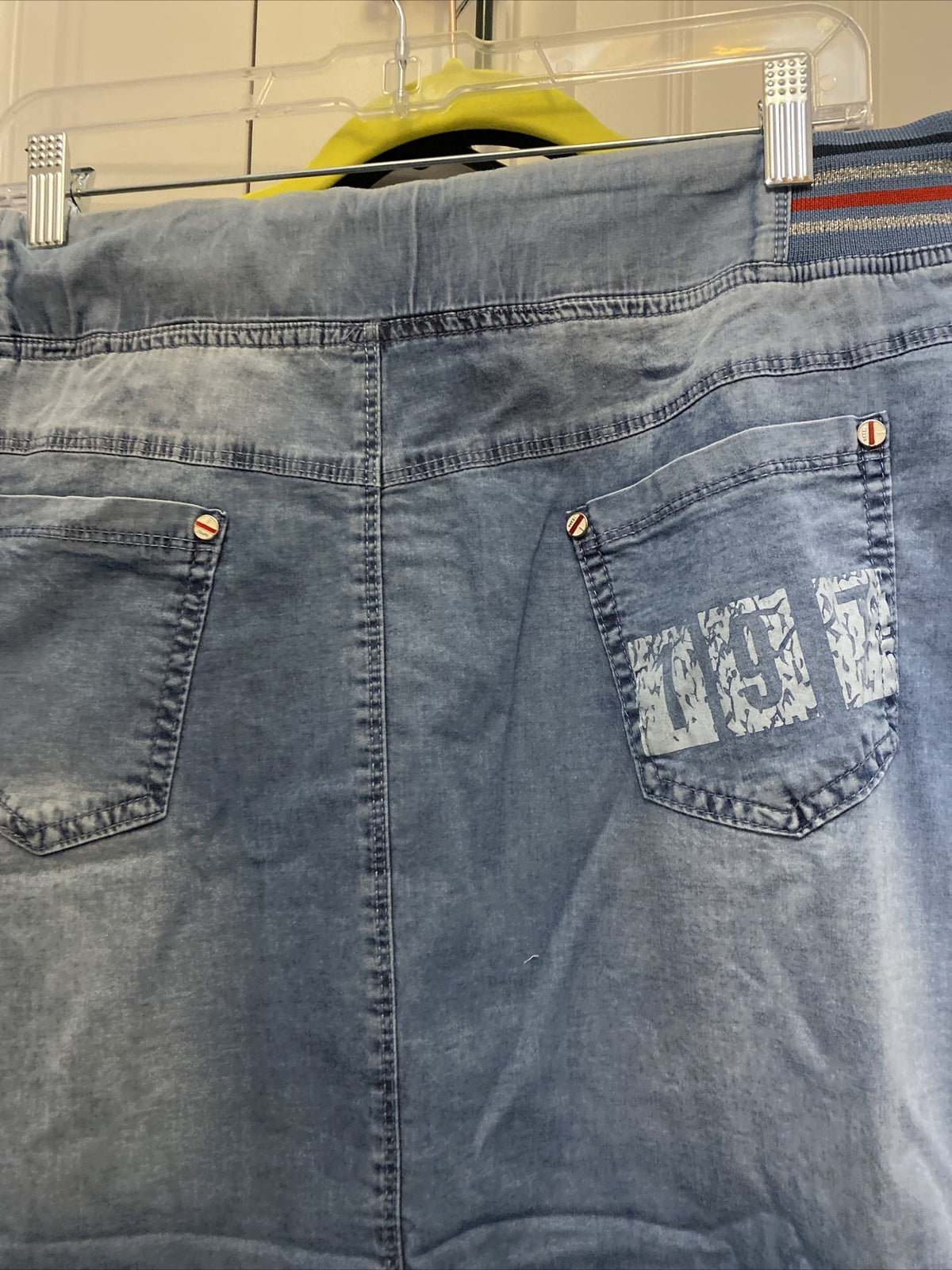 SALE!!!!!    Sgossi Summer Jean Skirt sz 50 (14). Made in Turkey