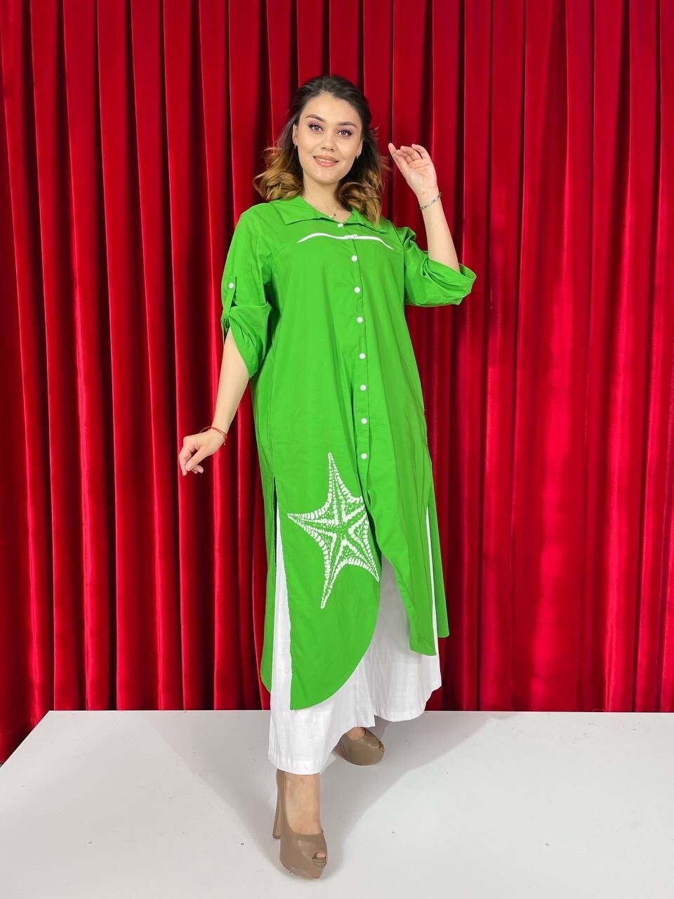 Darkwin 2 Pcs Suit, Green Tunic w/ Star & White Pants, Sz 16, Made In Turkey