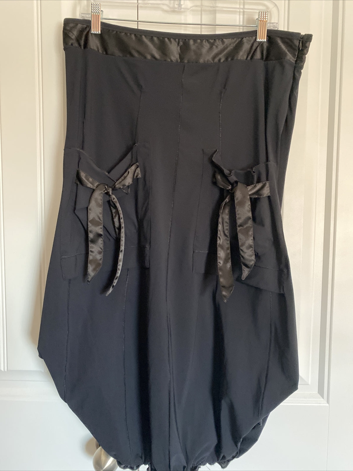 MCPLANET Asymetric Skirt, Sz 14. Bought In France