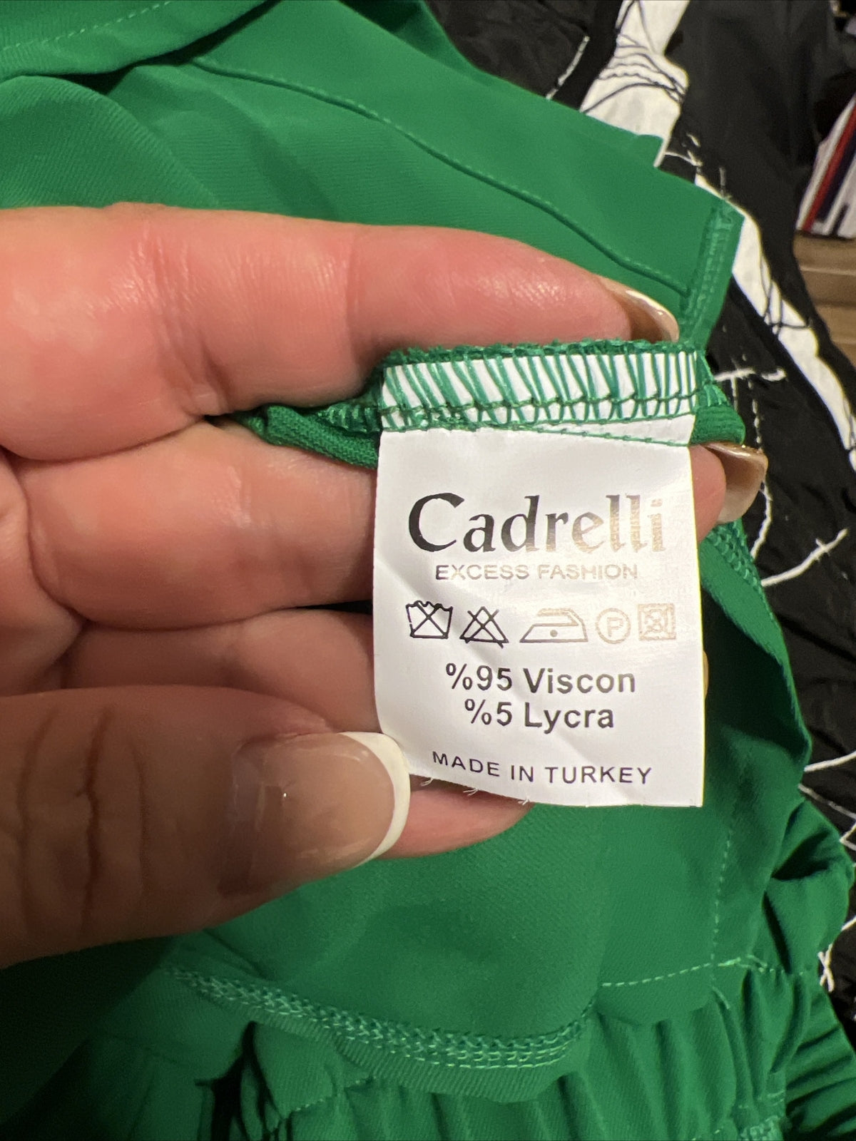 Cadrelli 2 PCs Suit, Sz 24/54, Made In Turkey – Elegant Green Set with Zippers
