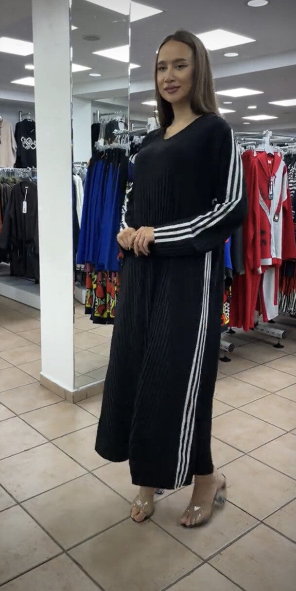 Darkwin Pleated Stripe Maxi Dress, Sz 2XL – Made in Turkey