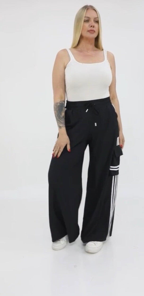 Selly Black Wide Leg Pants w/ Stripes & Pocket, Sz 18/52, Made In Turkey
