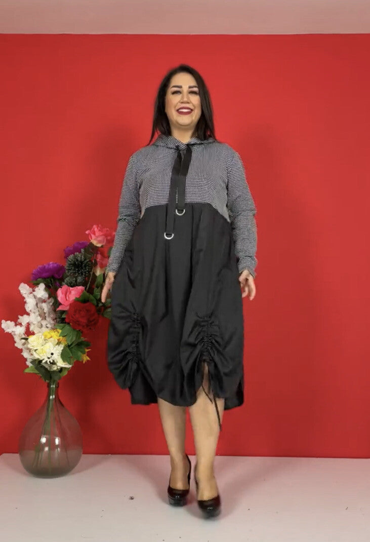 Darkwin Two Tone Hooded Dress Sz 20 Black Gray Drawstring Made In Turkey