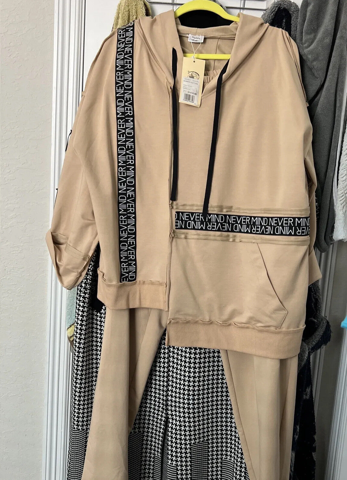 Barbara 2 Pcs Suit, Beige Hoodie & Pants “Never Mind”, Sz 20/3, Made In Poland