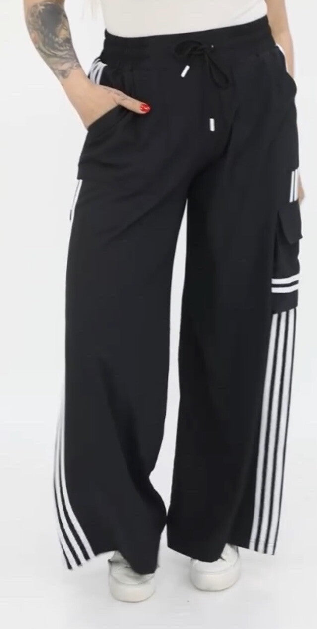 Selly Black Wide Leg Pants w/ Stripes & Pocket, Sz 18/52, Made In Turkey