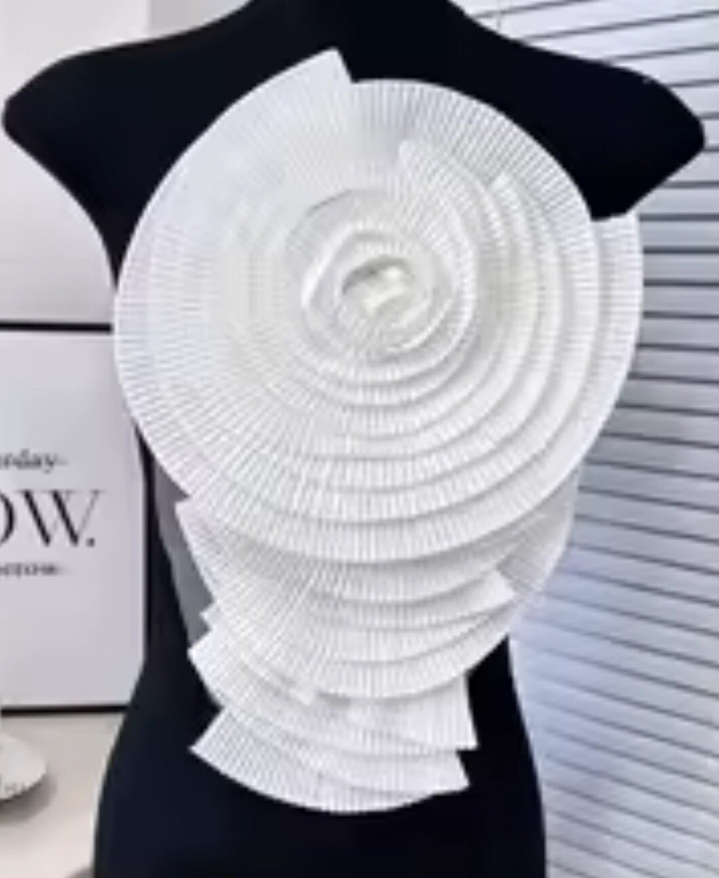 Elegant White Decorative Flower Accent – Made in Turkey