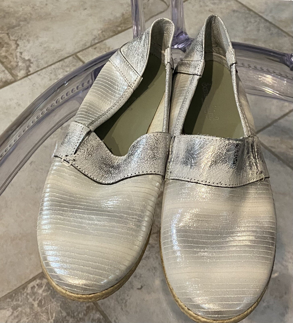 Sommerkind Silver New Leather Loafers, Sz 8.5 (39)