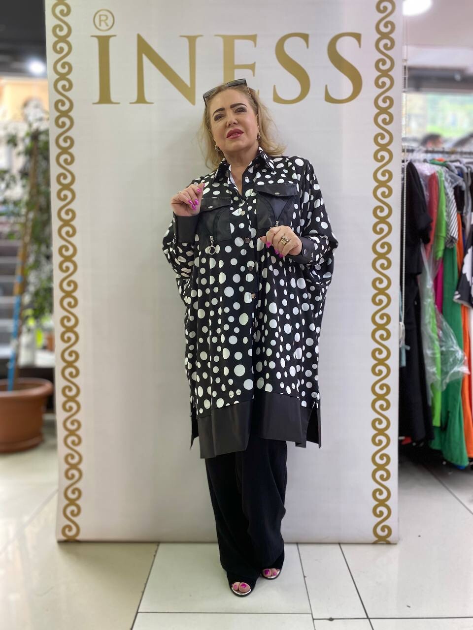B-One Oversize Shirt, Sz 20-26/2. Made In Turkey