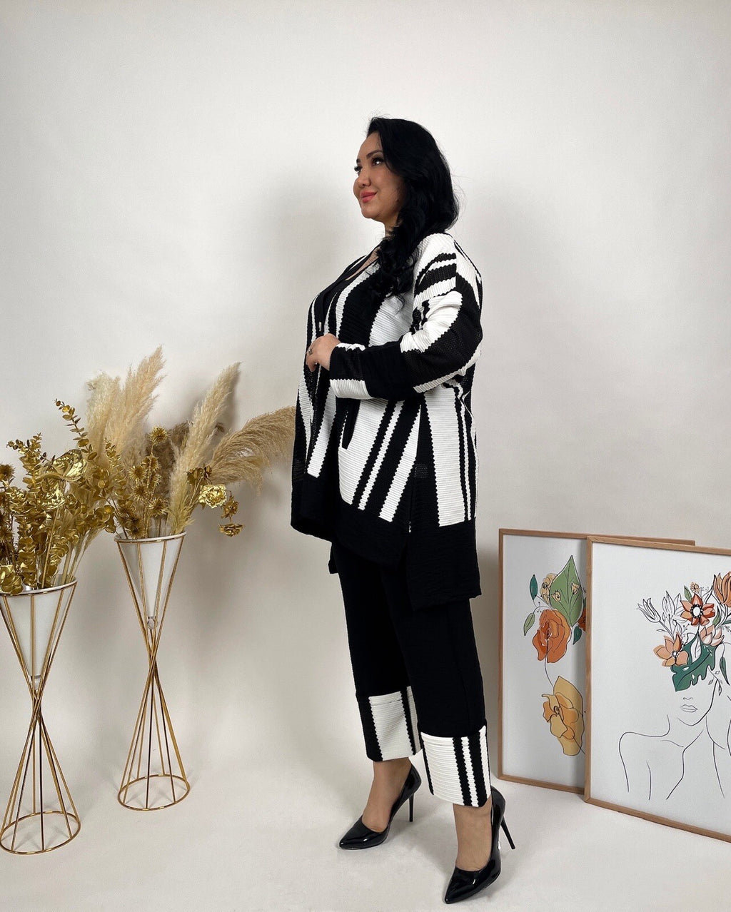 LaVelina 2 PCs Suit, Sz 18/48, Made In Turkey – Black & White Striped Set