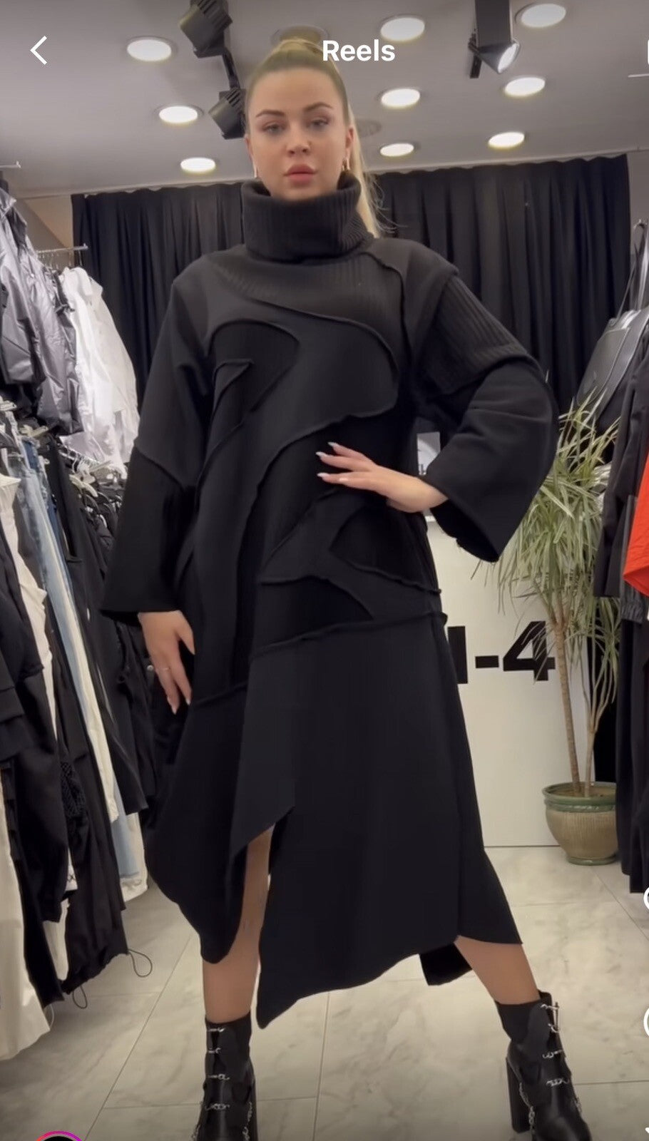 H4 Avant-Garde Oversized Dress, Sz 16/36 – Made in Turkey
