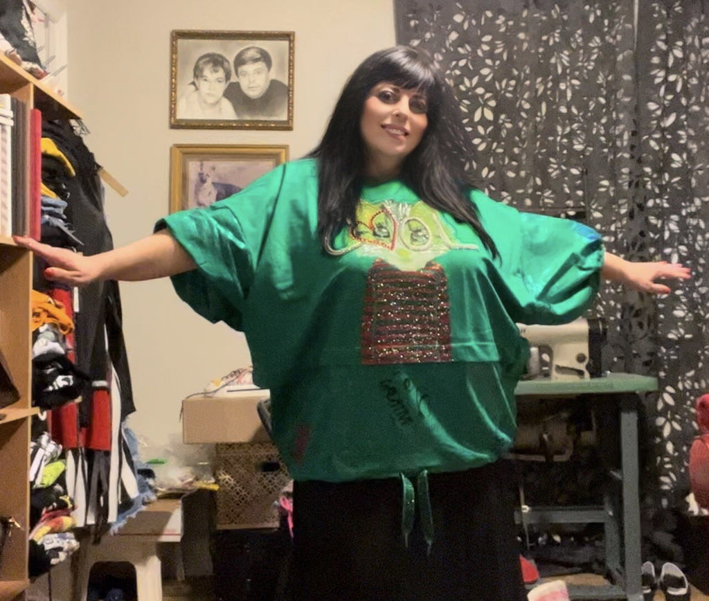 LaMaxx Green Cat Graphic Oversized Top Sz 24/3 Made In Turkey