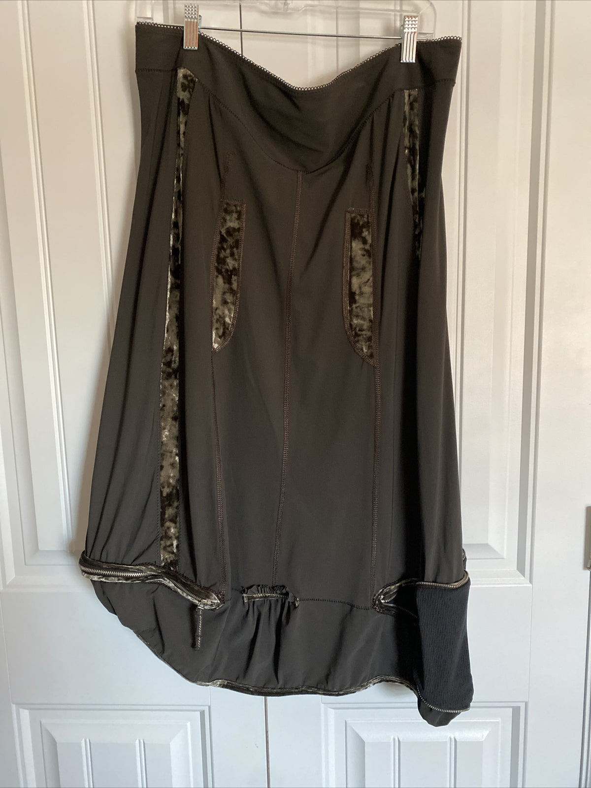 MCPLANET Asymetric Skirt, Sz 14. Bought In France